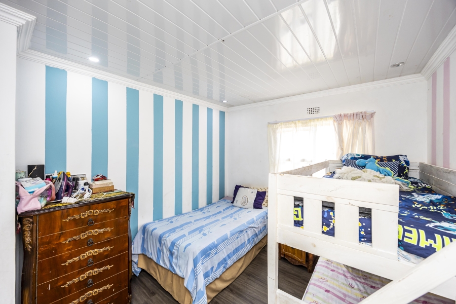 5 Bedroom Property for Sale in Beacon Bay North Eastern Cape